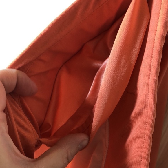M Under Armour light orange running shorts​​​​​ - Picture 9 of 11